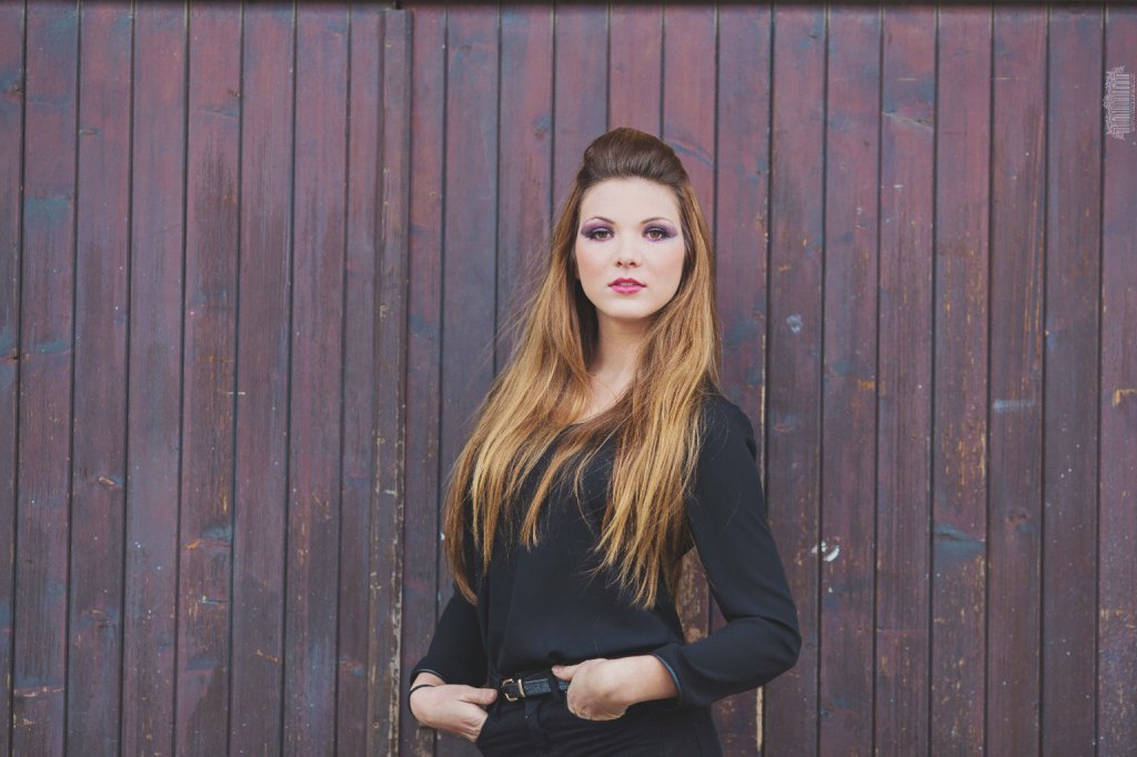 photographe: nosilaprod by alison bounce
make up le coin chic by clémence vitali
modele: estelle robin